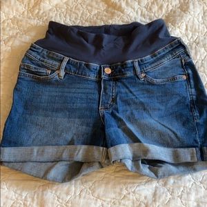 H & M denim maternity shorts